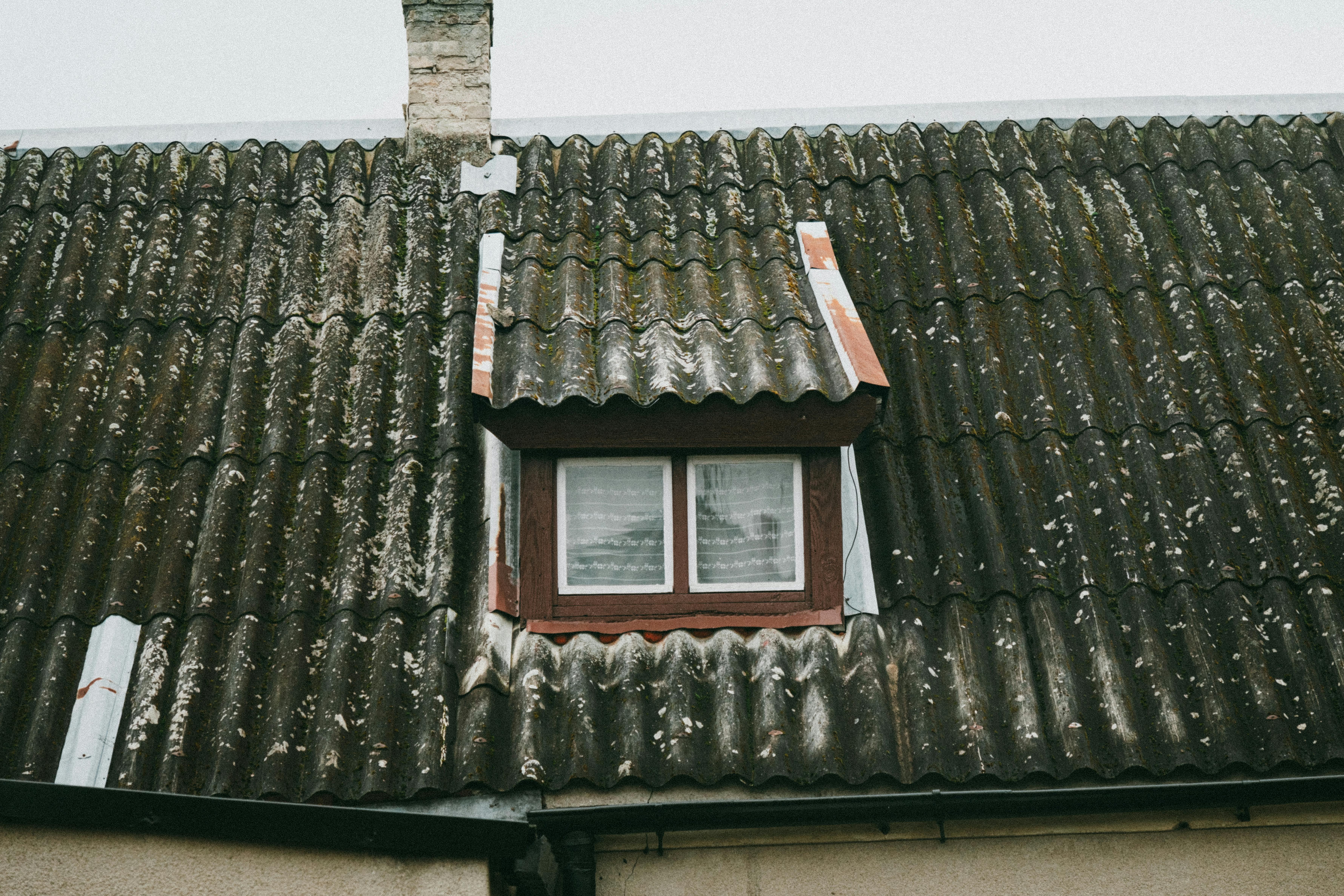 Our certified asbestos removal team at work